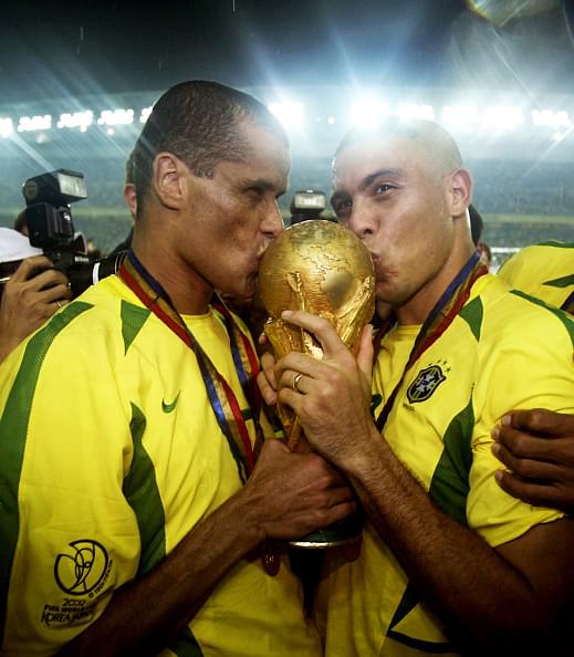 Rivaldo 2025 mizuno boots